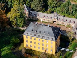 Schloss Heiligenhoven-01
